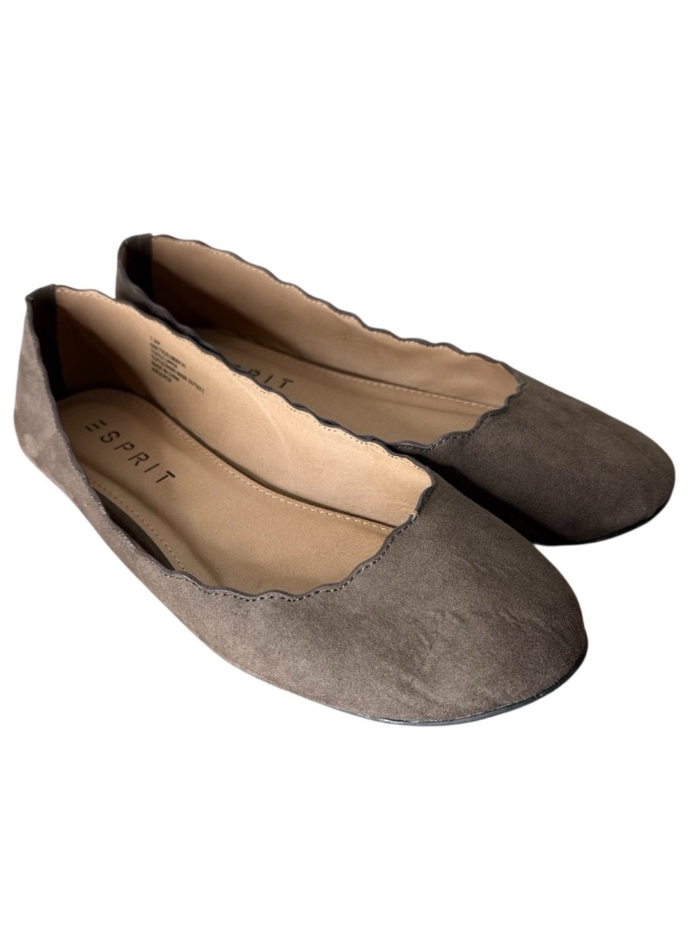 ESPRIT Sandy Brown Ballet Flats Scalloped Edges Faux Suede Microsuede 7.5 *Flaw